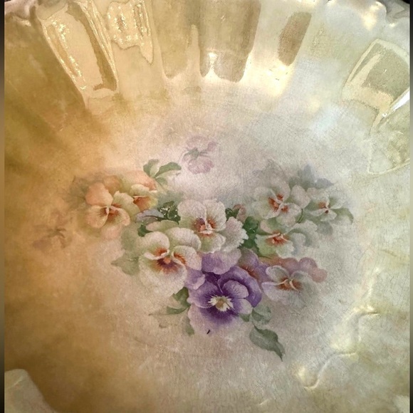 Beautiful Antique Yellow Floral Iridescent Porcelain Serving Bowl - Picture 3 of 6